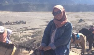 A. Hadijah Sulfiyani A, S.Pd., M.M, Dosen Pend. Adm. Perkantoran, Universitas Negeri Makassar.